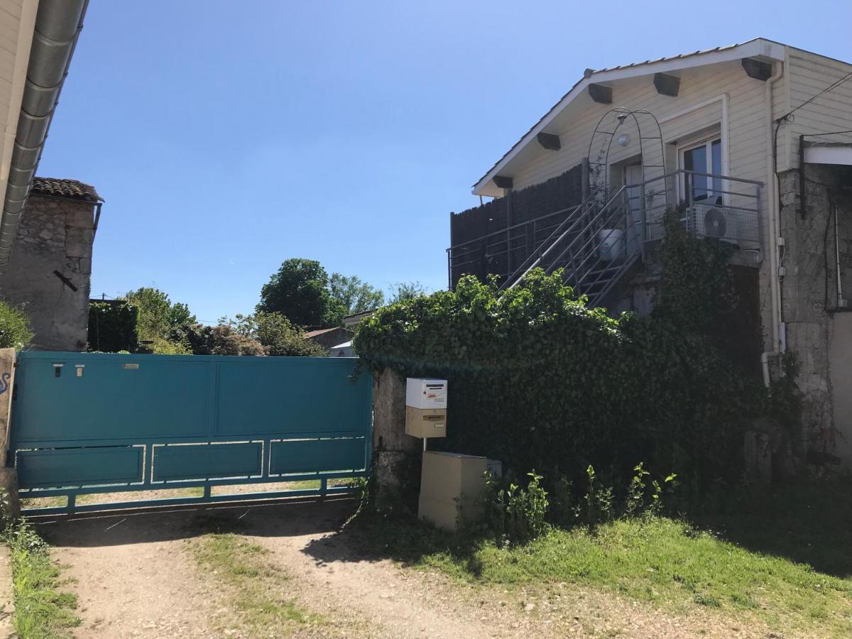 Chambre Du Merle Illats Exterior foto
